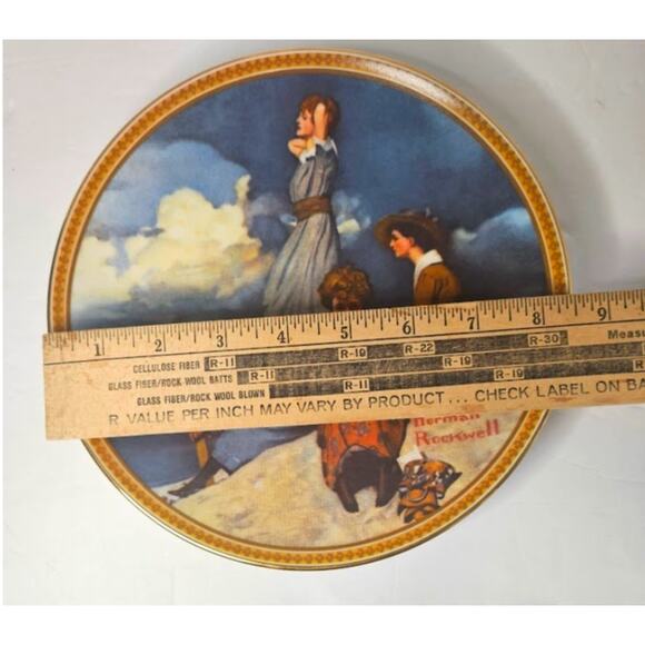 LOVE VTG plates Rockwell "Dreaming in the Attic" "Waiting by the Shore" Knowles - Picture 7 of 7